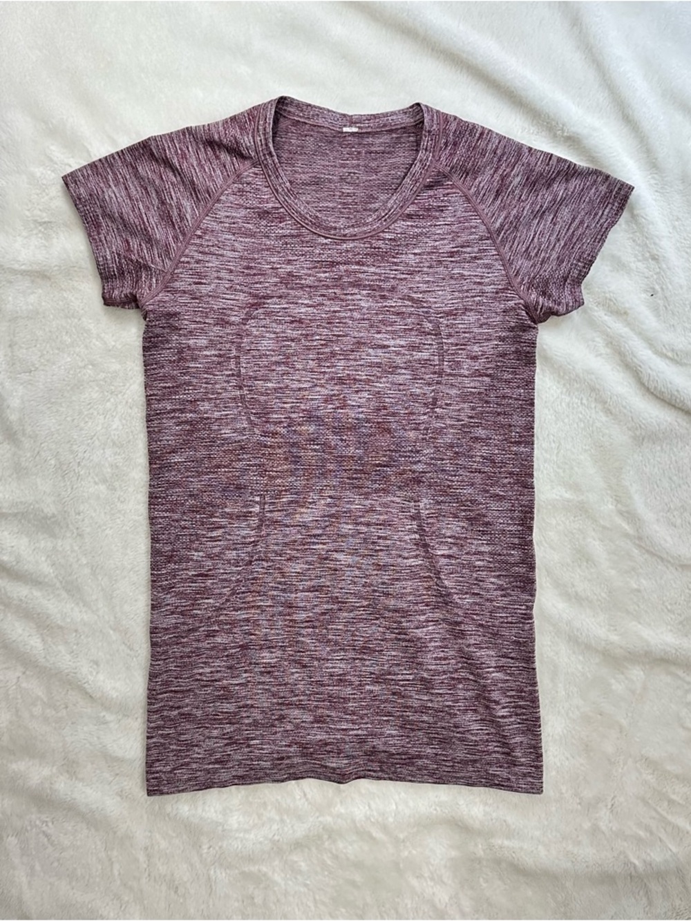 Lululemon Swiftly Tech SS Crew - Space Dye Heathered Bordeaux Drama - 8